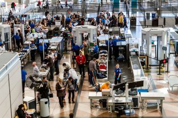 Delta Drops the VIP Treatment for Congress, Vows to Make Them Pay Until Shutdown Ends